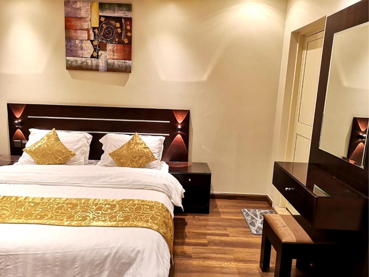 Bzul For Furnished Apartments Riyadh Exterior photo