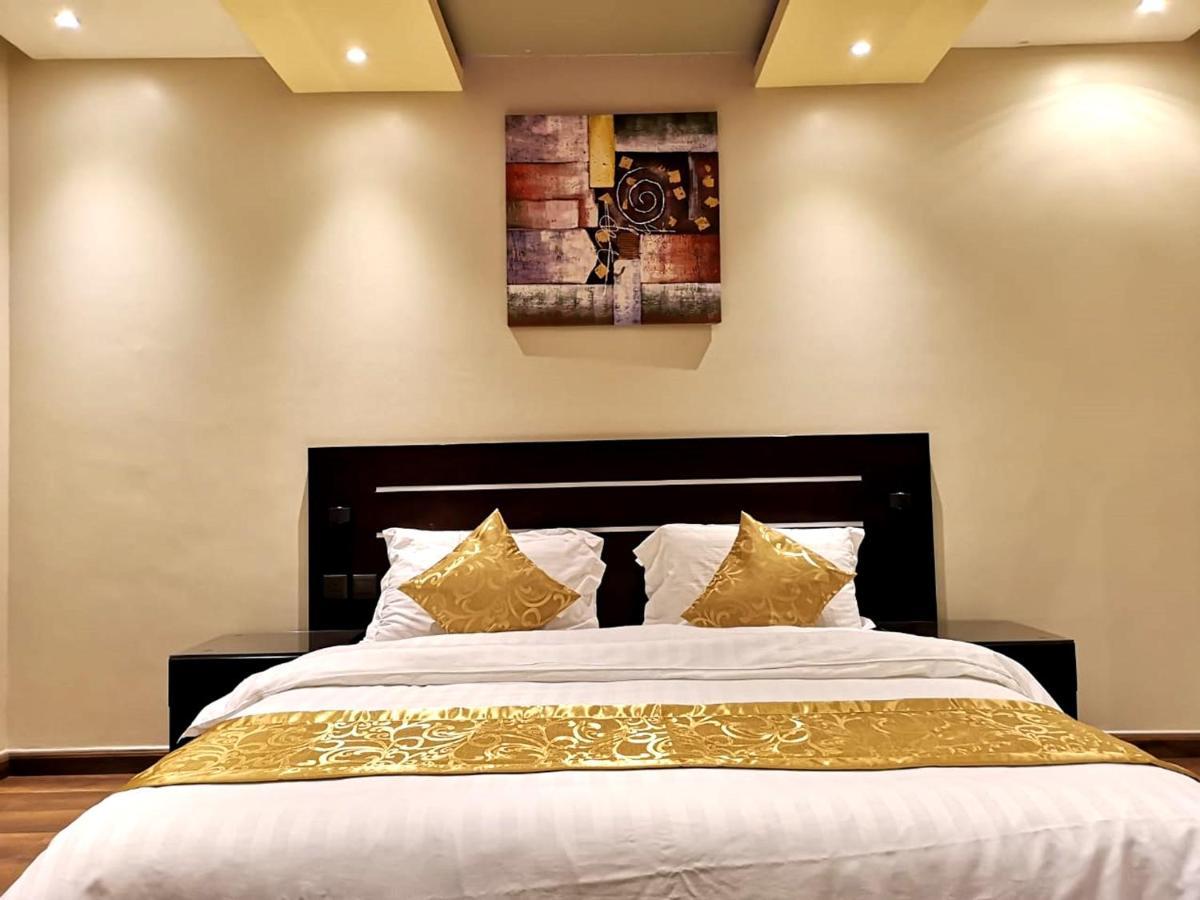 Bzul For Furnished Apartments Riyadh Exterior photo