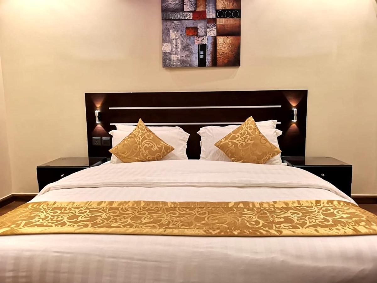Bzul For Furnished Apartments Riyadh Exterior photo