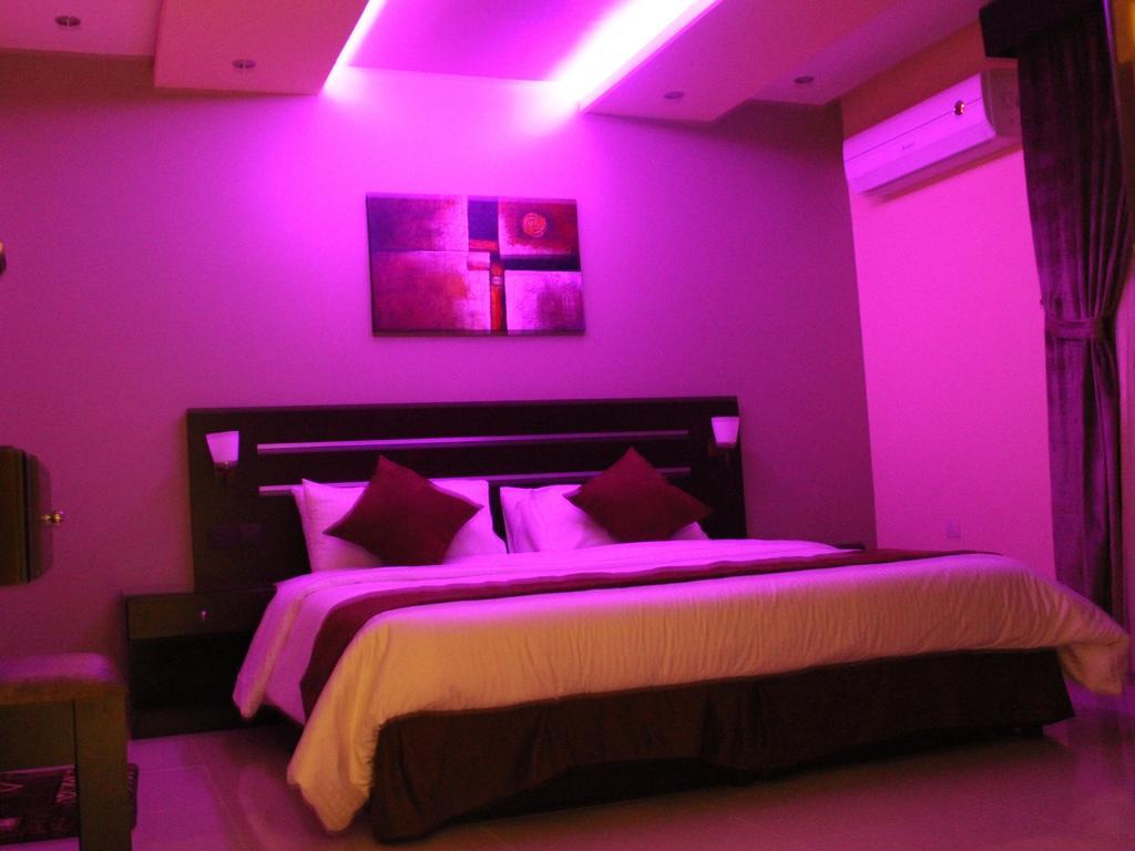 Bzul For Furnished Apartments Riyadh Room photo