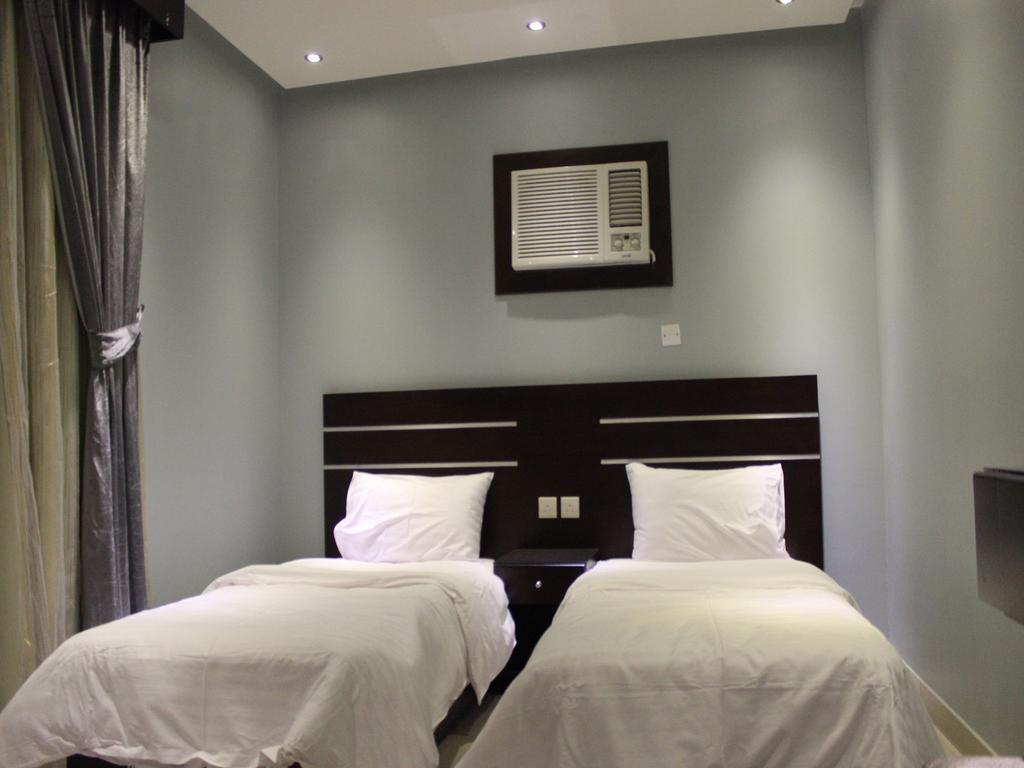 Bzul For Furnished Apartments Riyadh Room photo
