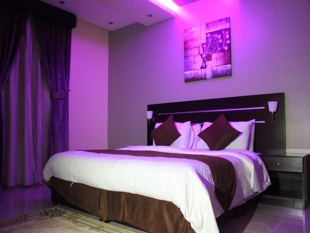 Bzul For Furnished Apartments Riyadh Room photo